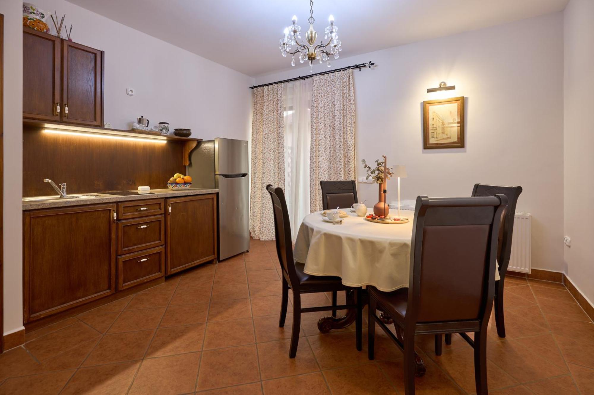 Villa Toscana Hajdúszoboszló Buitenkant foto